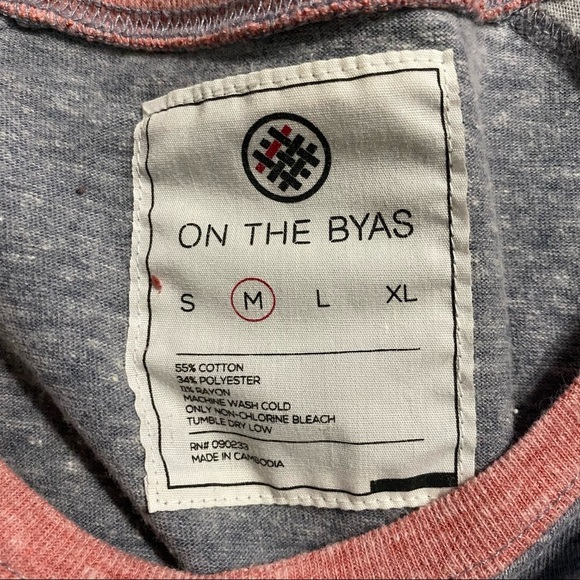 On The Byas Gray 3/4 Sleeve Patterned Pocket Baseball T Shirt - Picture 4 of 4